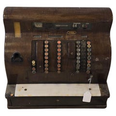 Registratore di cassa "National" in ottone dipinto di rosso della metà del 20° secolo