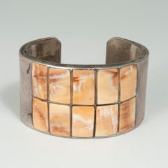 Mid-20th Century Native American Spiny Oyster Shell and Silver Cuff Bracelet