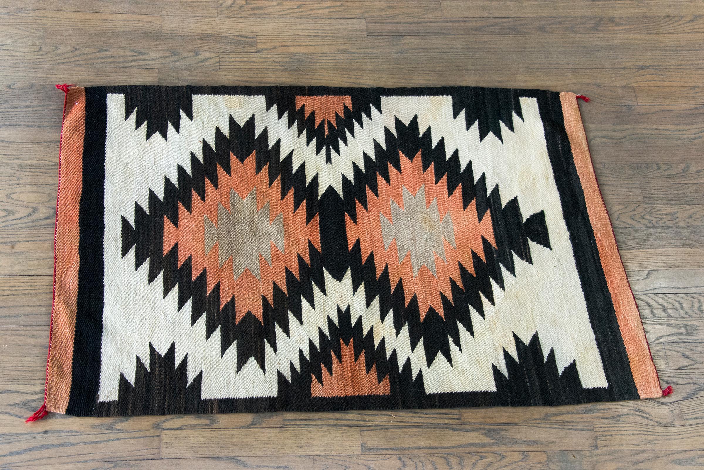 Mid-20th Century Navajo Rug For Sale 8