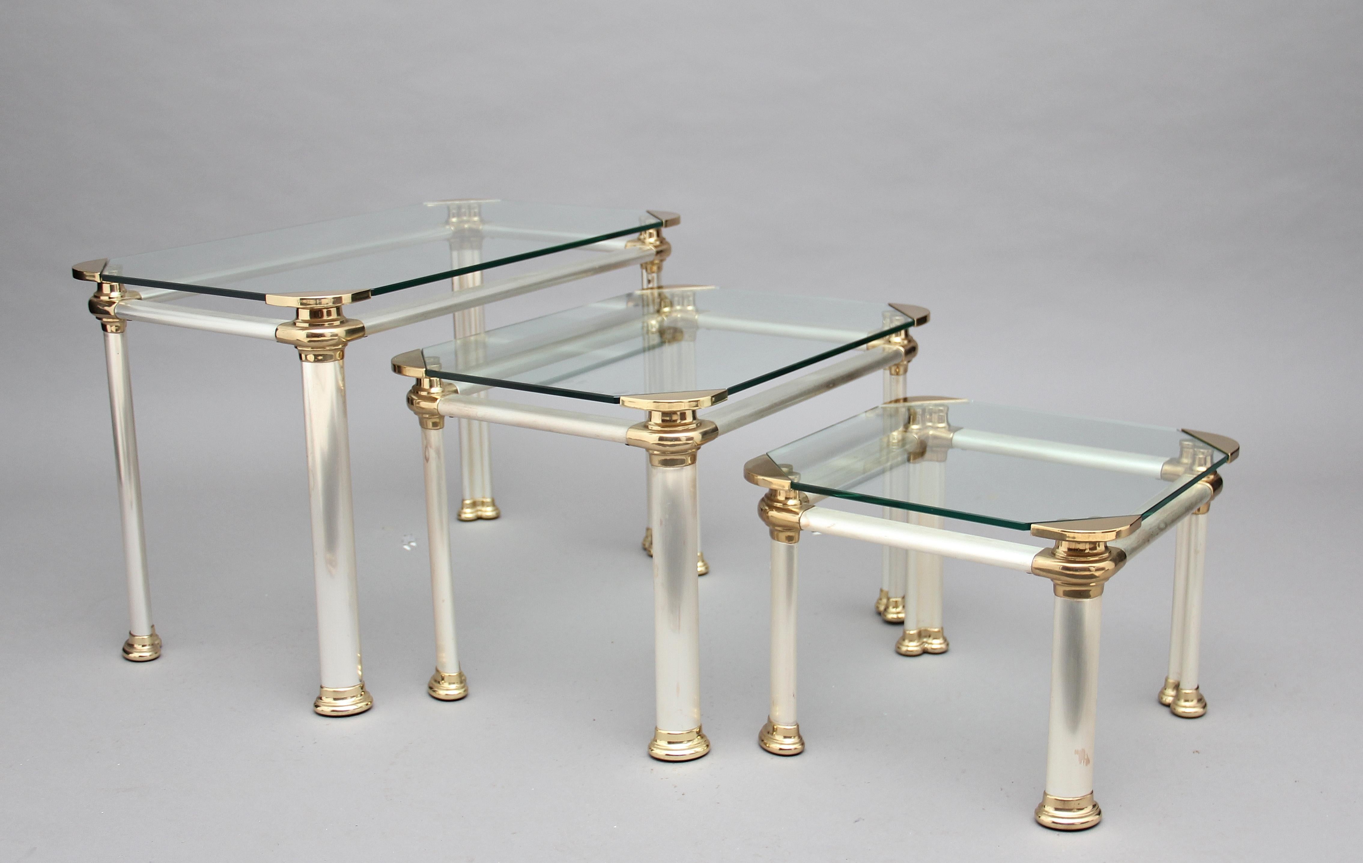 Italian Mid-20th Century Nest of Three Tables For Sale