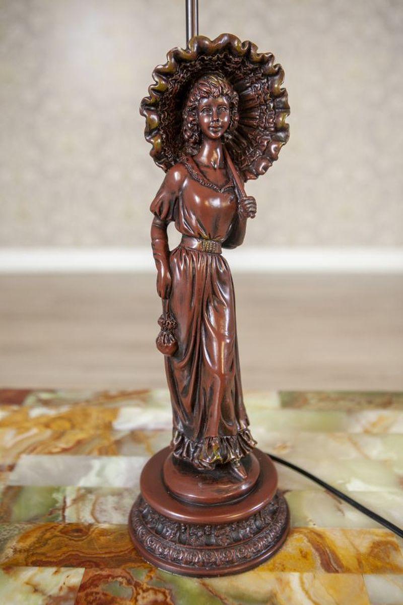 Mid-20th Century Night Light Featuring Woman Figurine Made of Zamak Alloy For Sale 3