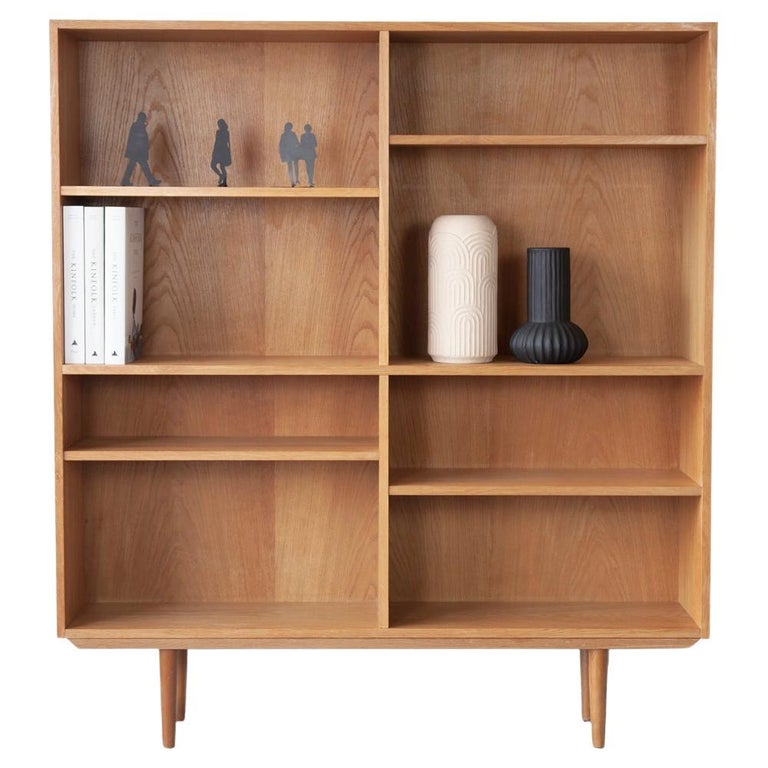 Mid20th Century Oak Bookcase by Hans Jørgen Jensen, Denmark For Sale