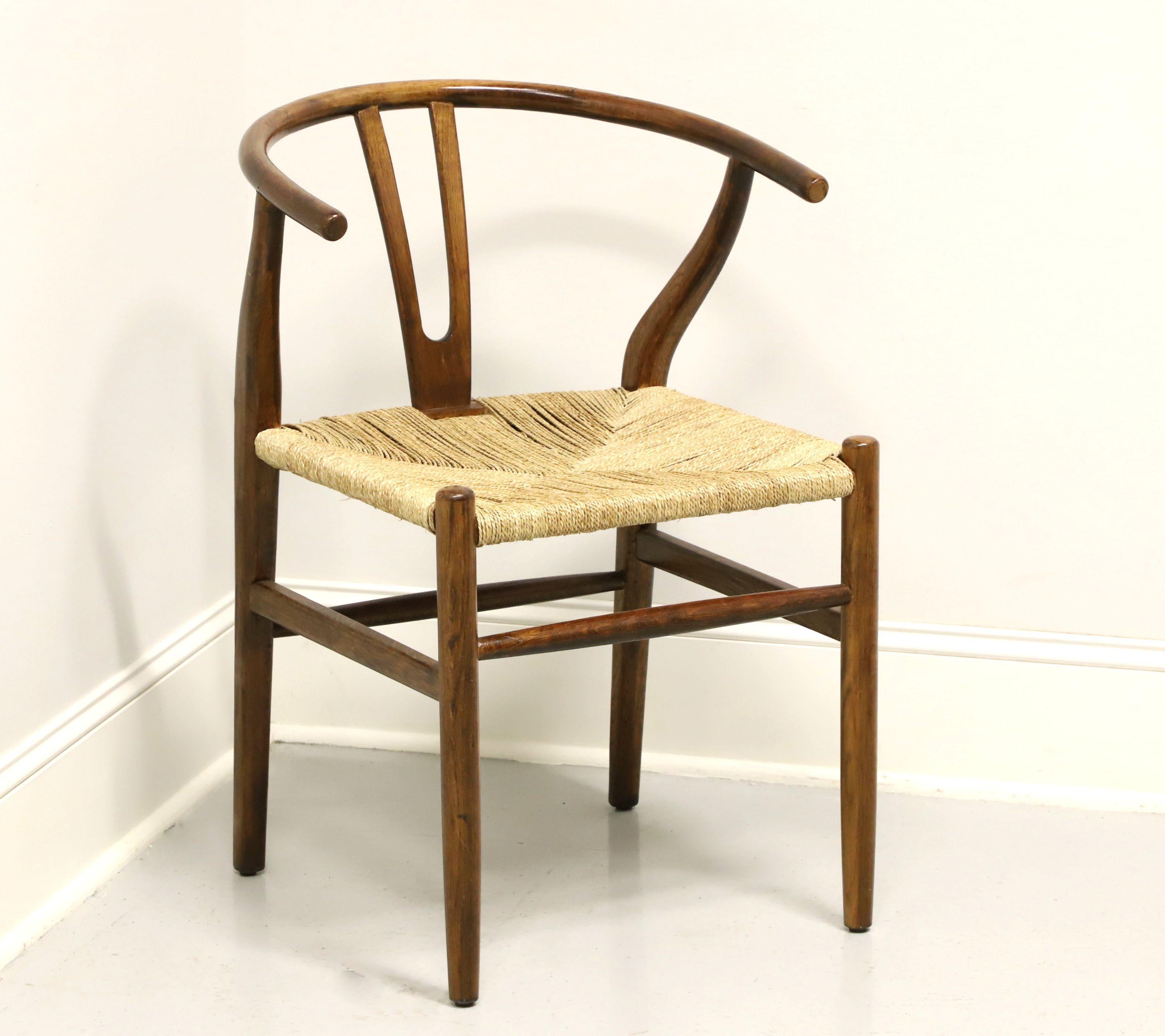 Mid 20th Century Oak Chinese Ming Armchair with Rush Seat For Sale 5