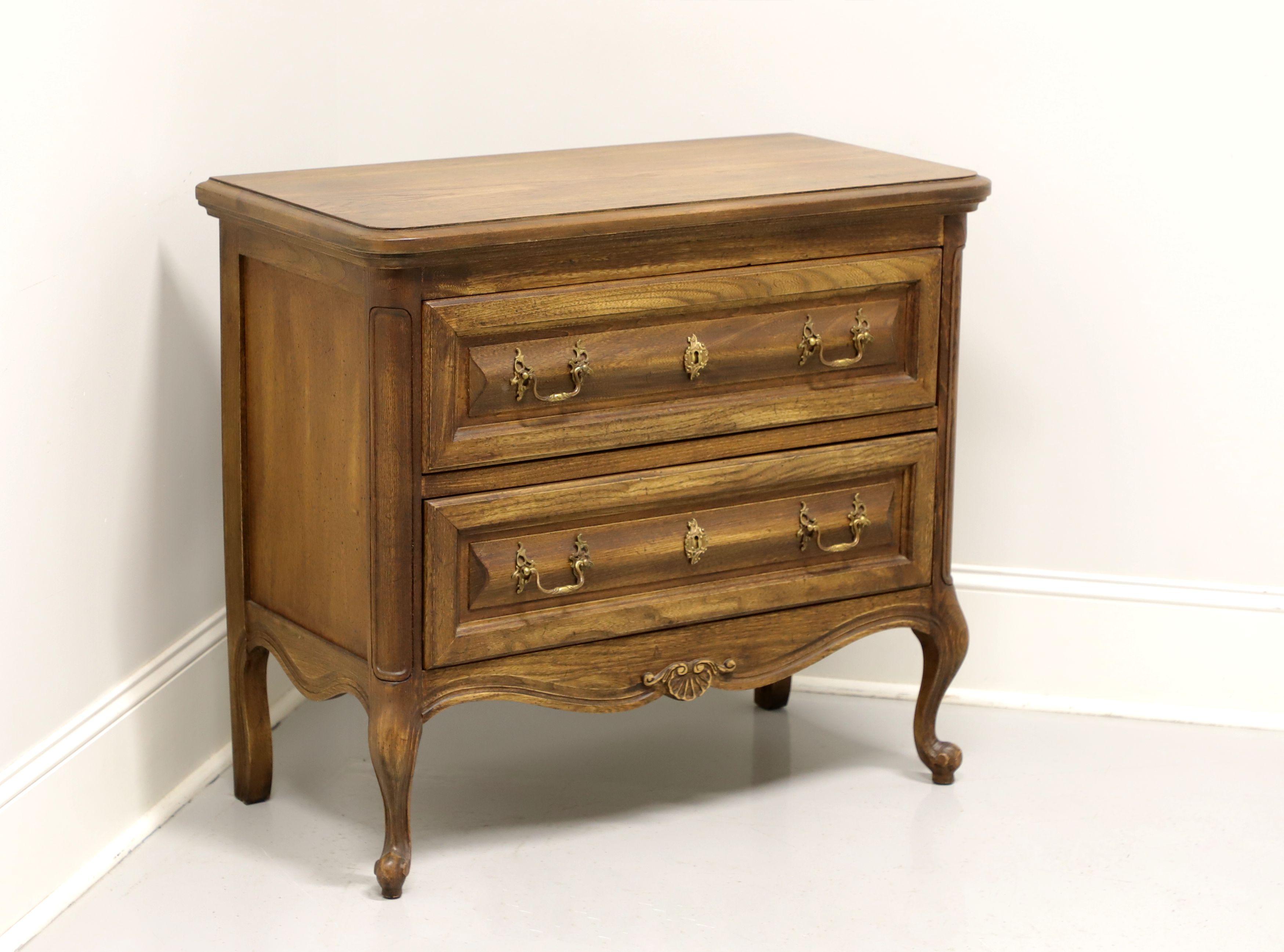 Mid 20th Century Oak French Country Style Two-Drawer Occasional Chest For Sale 5