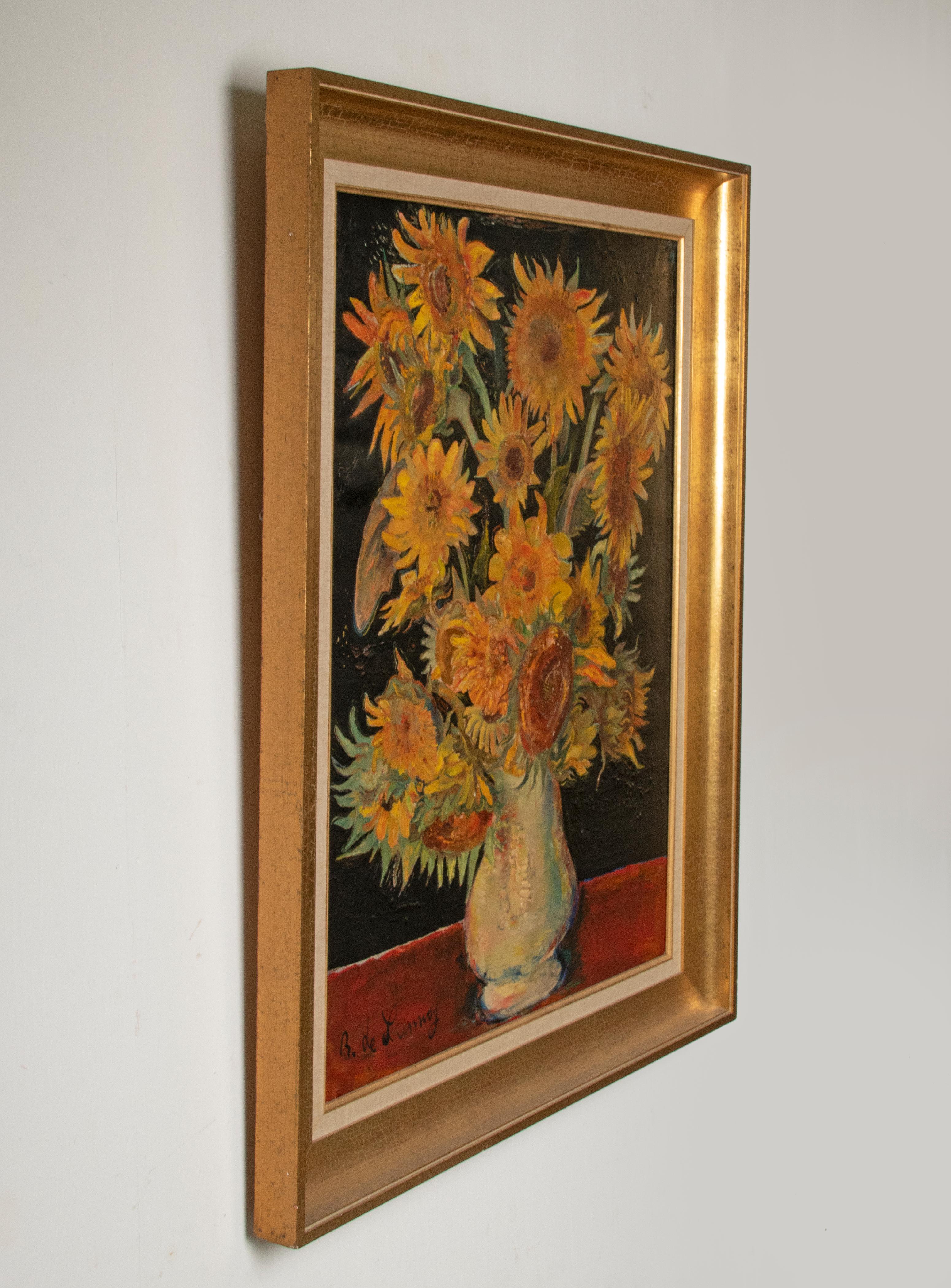 20ième siècle Milieu du 20e siècle, peinture à l'huile Nature morte fleurie avec tournesols dans un vase en vente