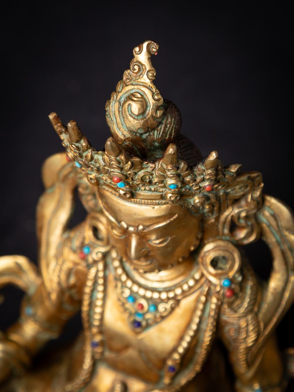 Mid-20th century old bronze Nepali Kuber statue fire gilded with 24 krt. gold For Sale 8