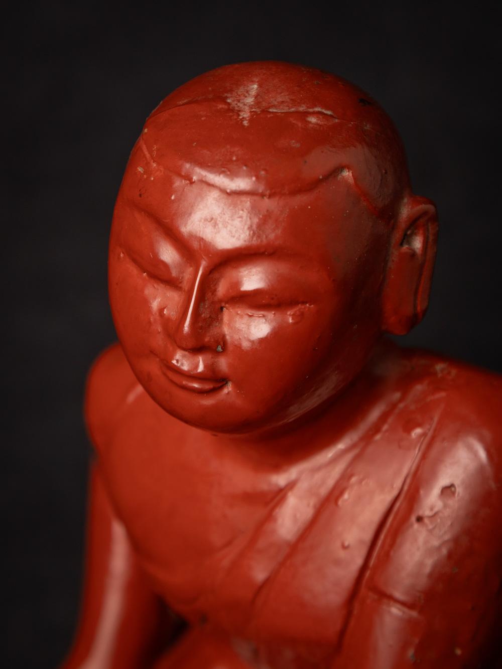 Alte burmesische Monk-Statue aus Holz aus Burma aus der Mitte des 20. Jahrhunderts – OriginalBuddhas im Angebot 8