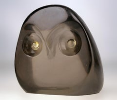 Transluzente Eule-Skulptur/Briefbeschwerer aus Acryl/Lucit von Aldemir Martins, Brasilien