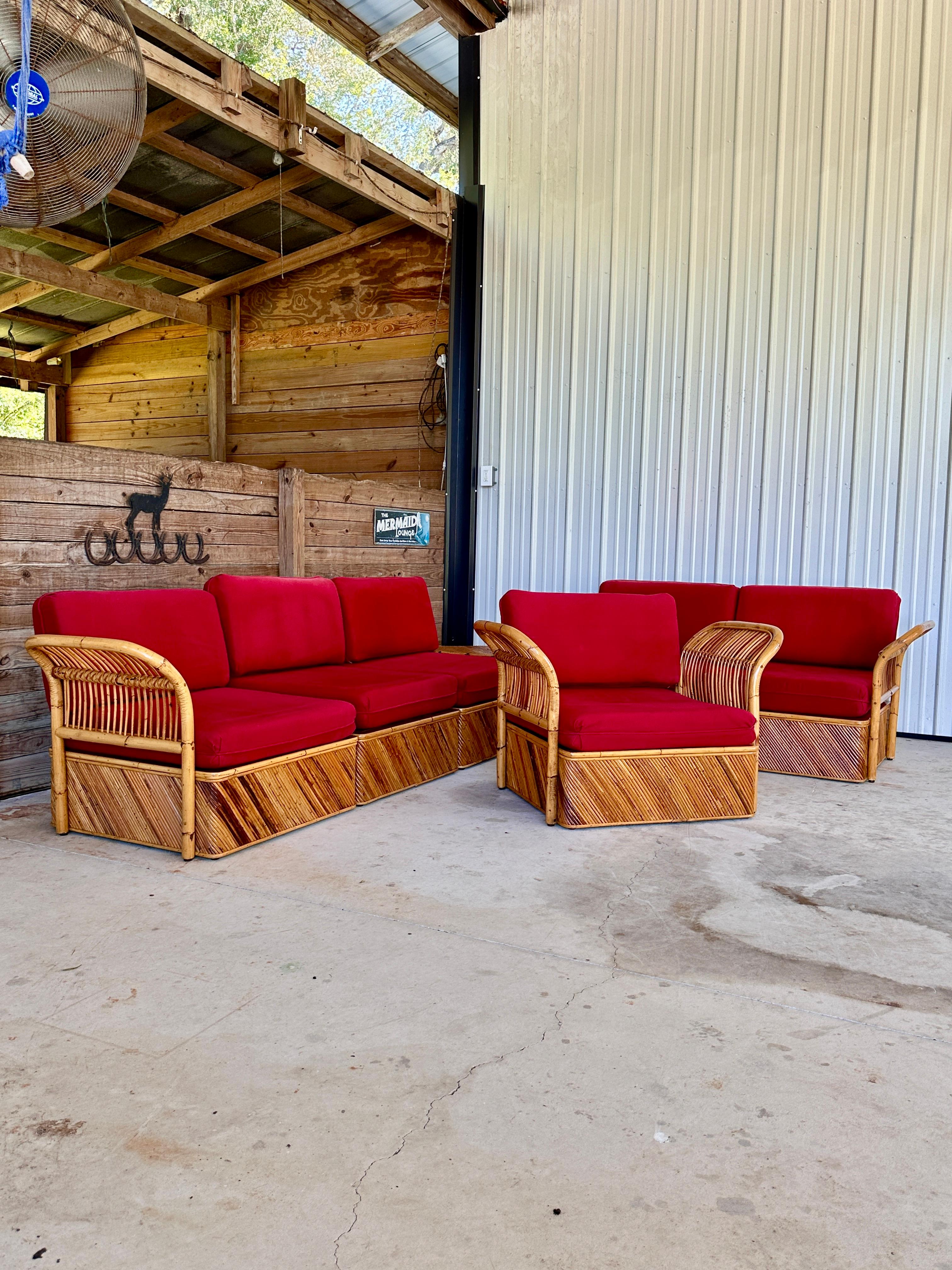 Chaise et section en rotin à crayon restauré, sept pièces, milieu du 20e siècle en vente 12