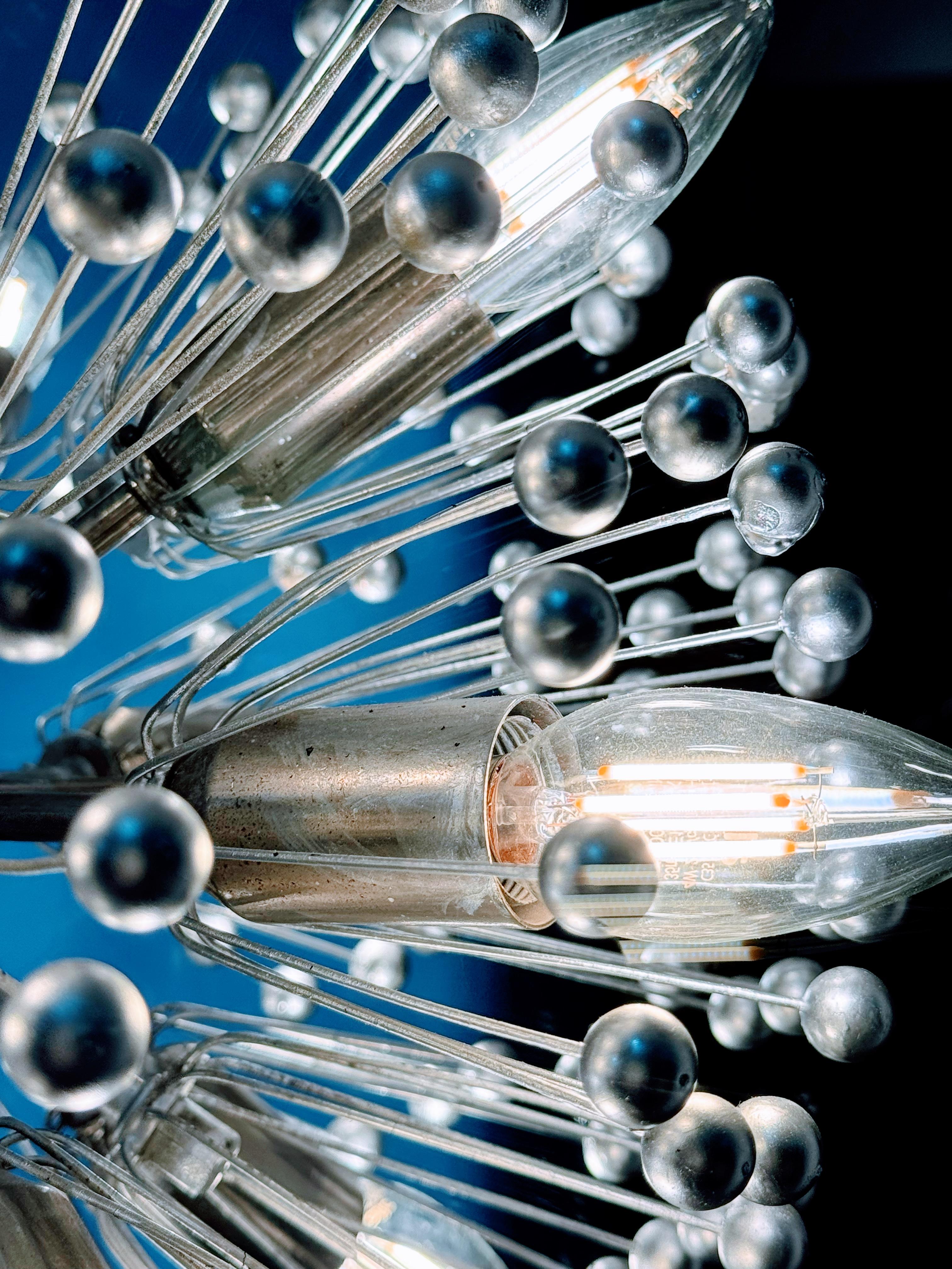 Space Age Lampadario Sputnik originale della metà del XX secolo in vendita