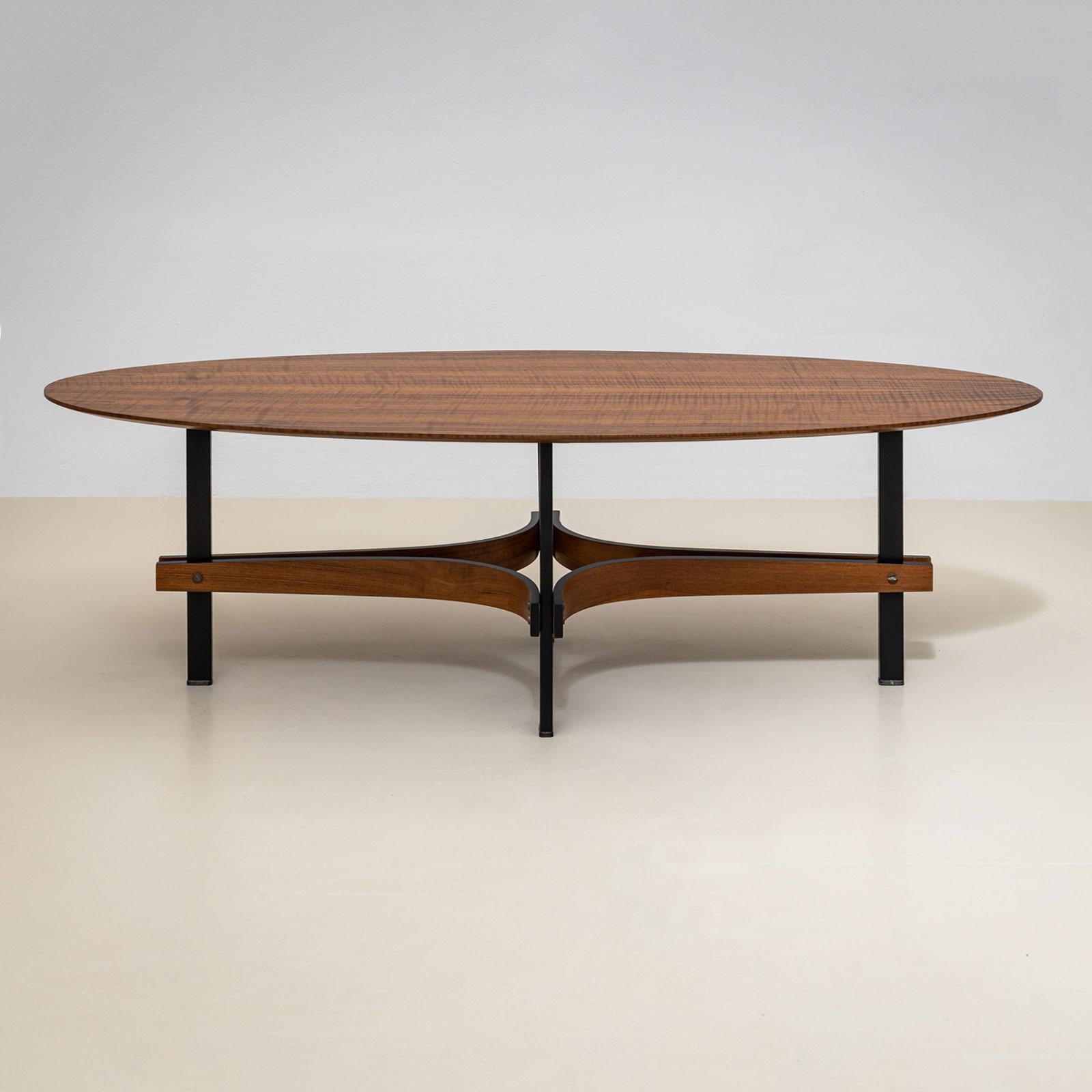 Mid-20th Century Oval Coffee Tables, attributed to Guglielmo Ulrich, Italy In Good Condition For Sale In New York, NY