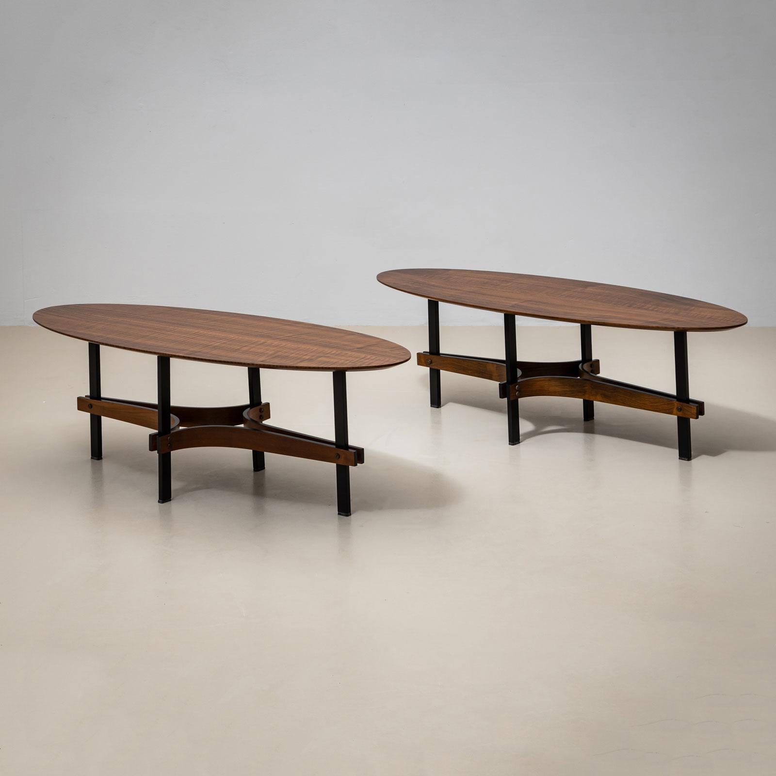 Teak Mid-20th Century Oval Coffee Tables, attributed to Guglielmo Ulrich, Italy For Sale