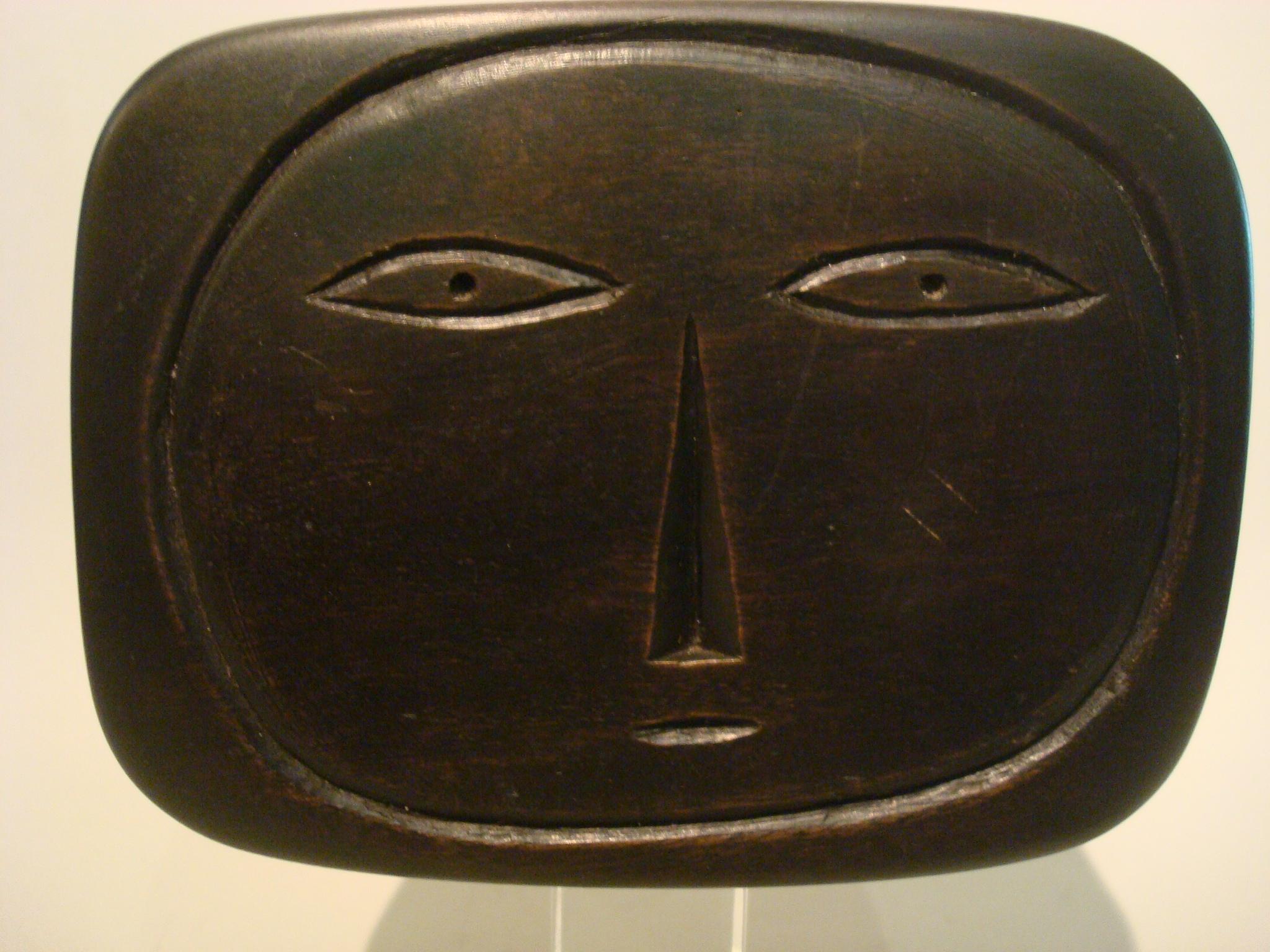 Mid-20th Century Painted Wood Face Sculpture 1950s Signed L.N For Sale 4
