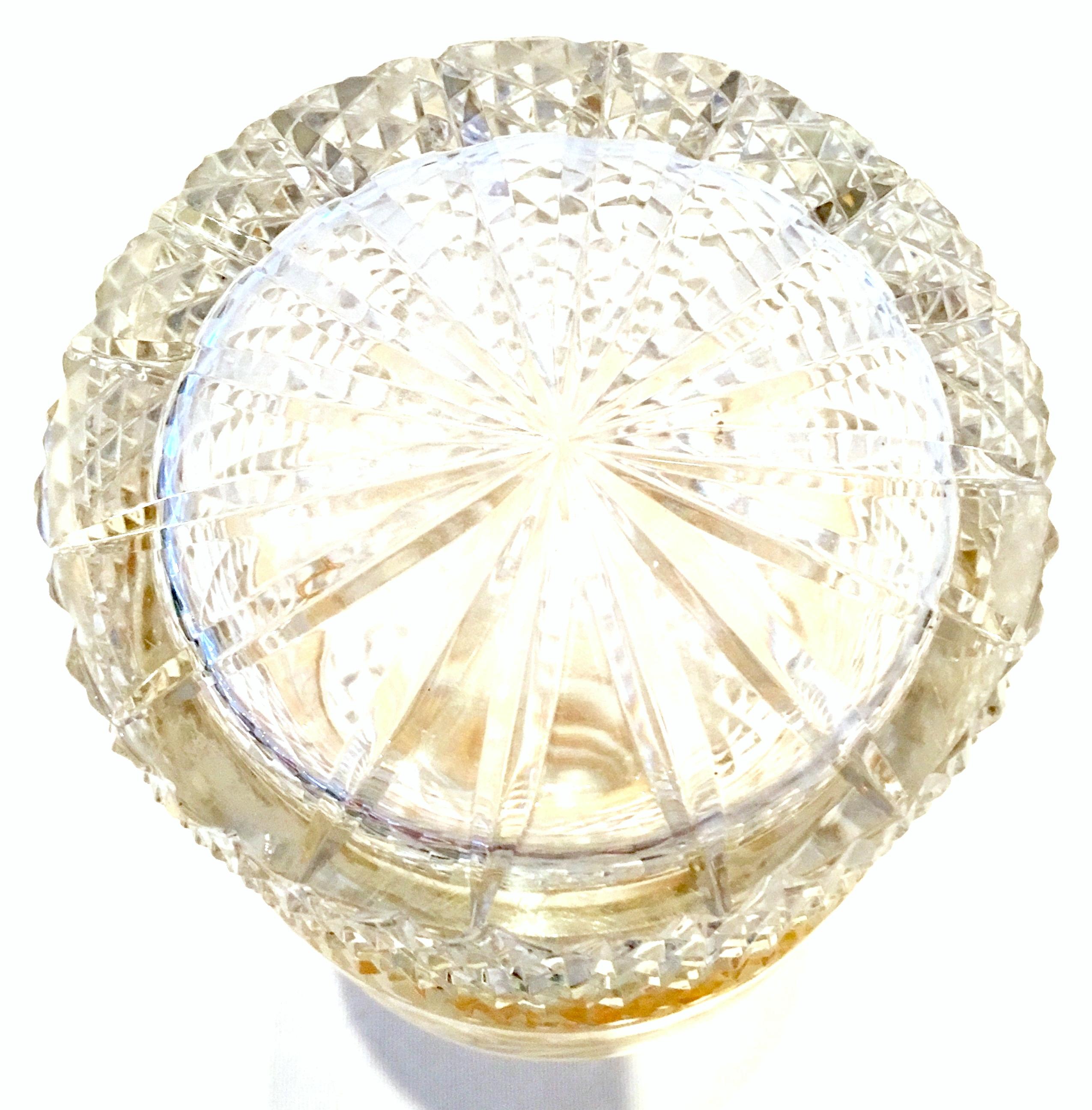Mid-20th Century Pair of Bohemia Cut Crystal Liquor Decanter's 7