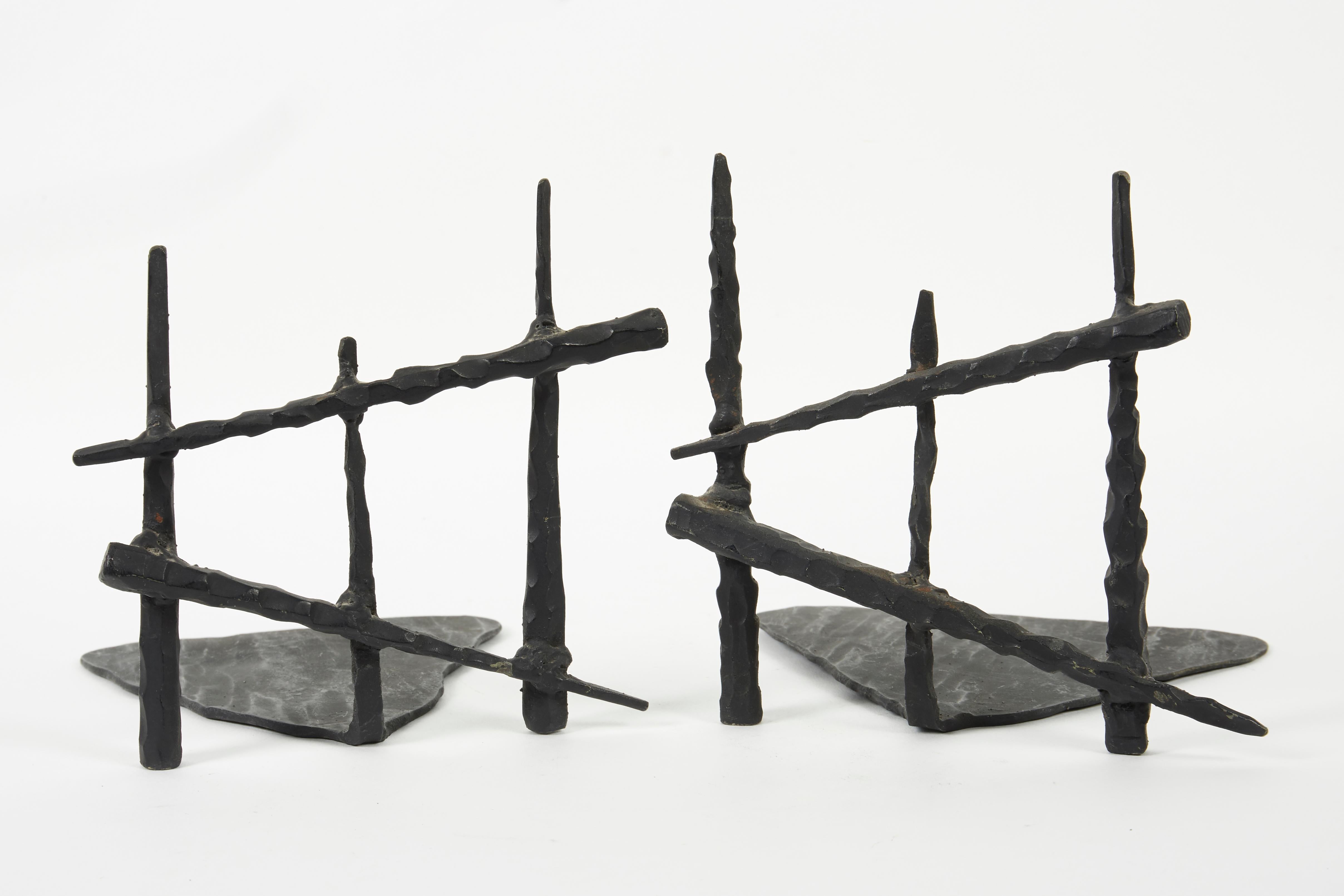 Hand-Crafted Mid-20th Century Pair of Brutalist Iron Bookends by David Palombo For Sale