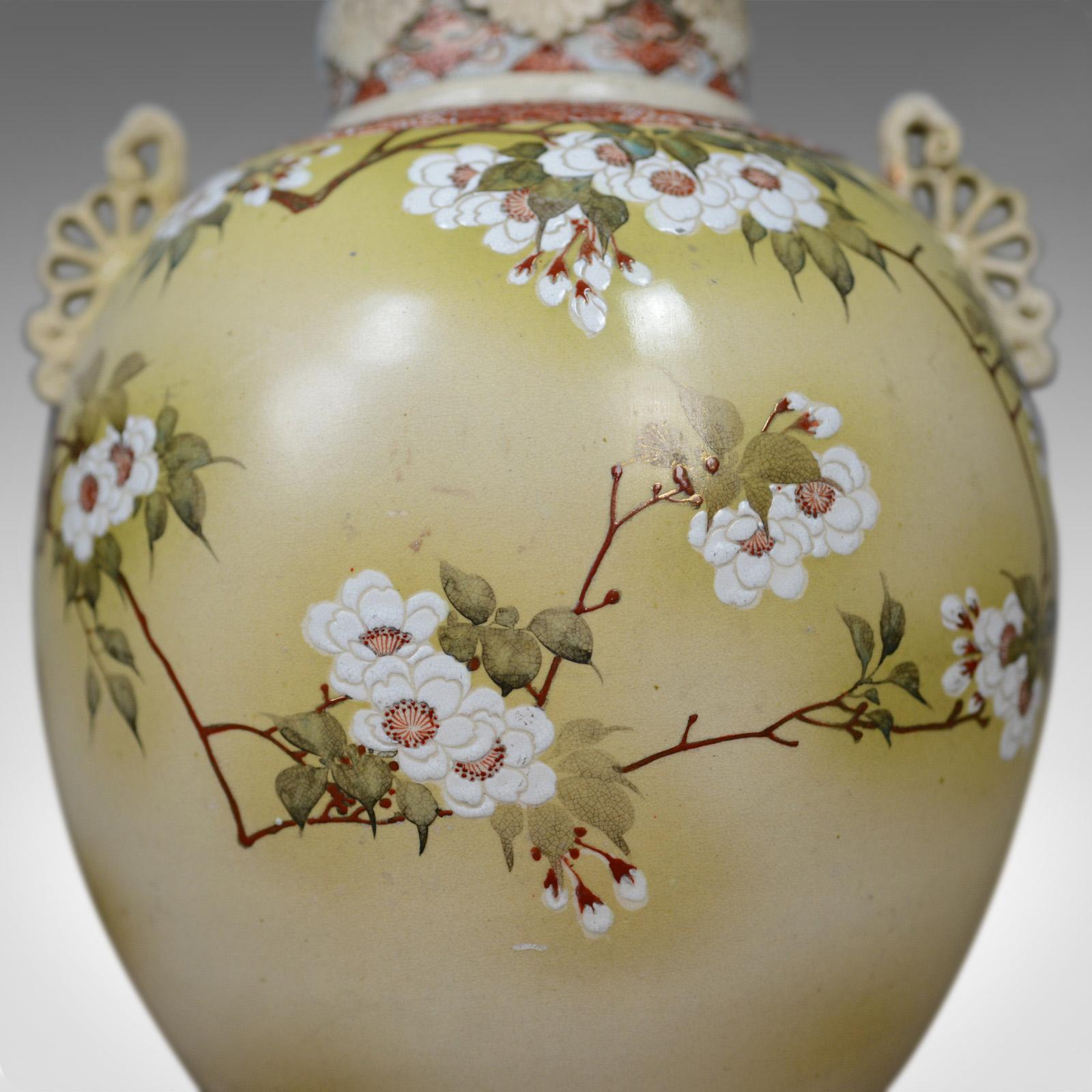 Mid-20th Century Pair of Chinese Baluster Vases, Ceramic Urns 2