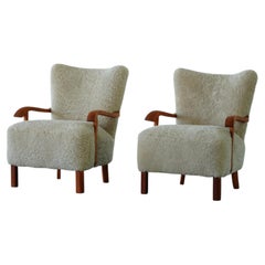 Mid-20th Century, Pair of Danish Lounge Chairs in Oak & Lambswool, 1950s