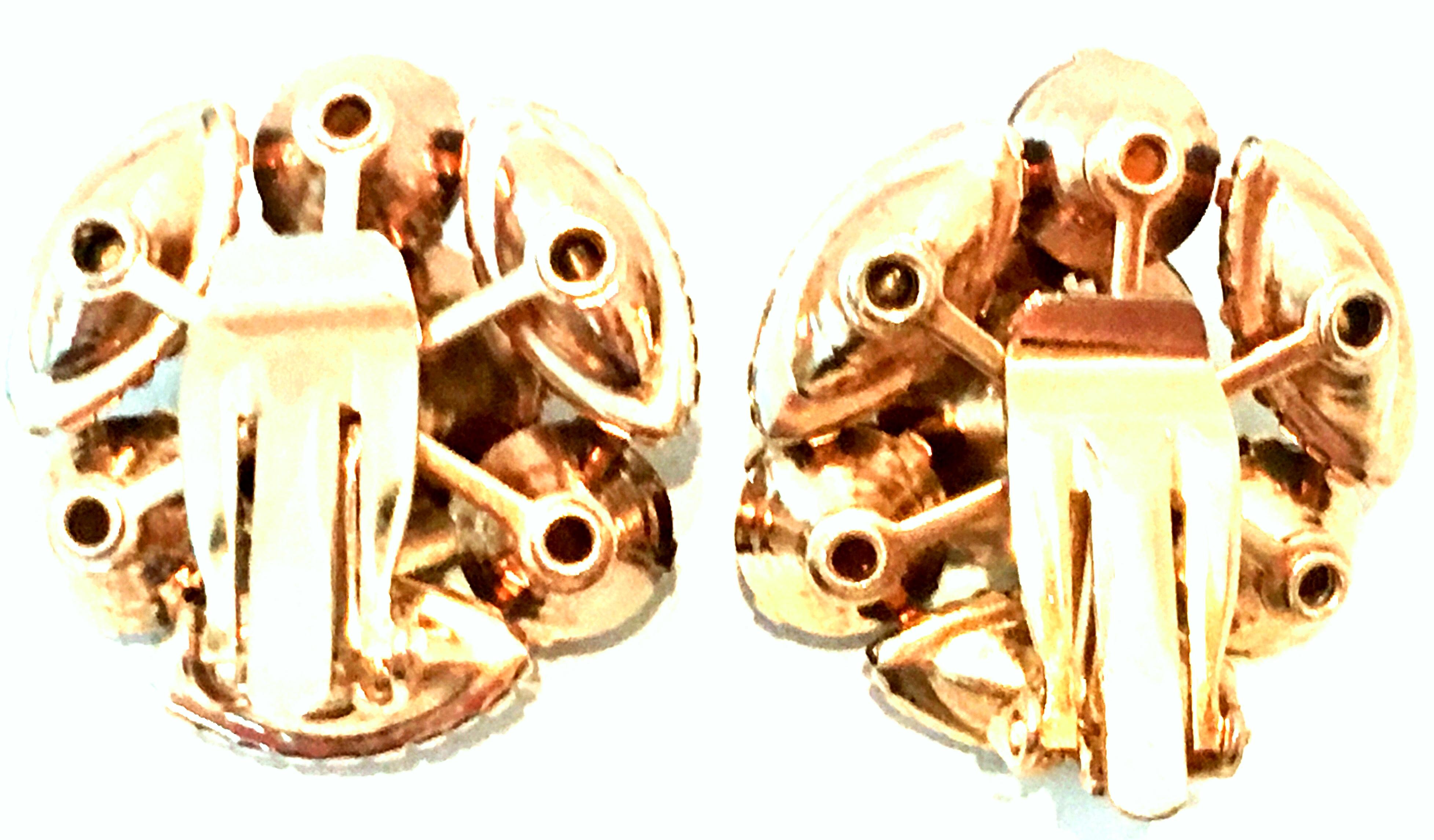 Mid-20th Century Pair Of Gold & Austrian Crystal Earrings 5