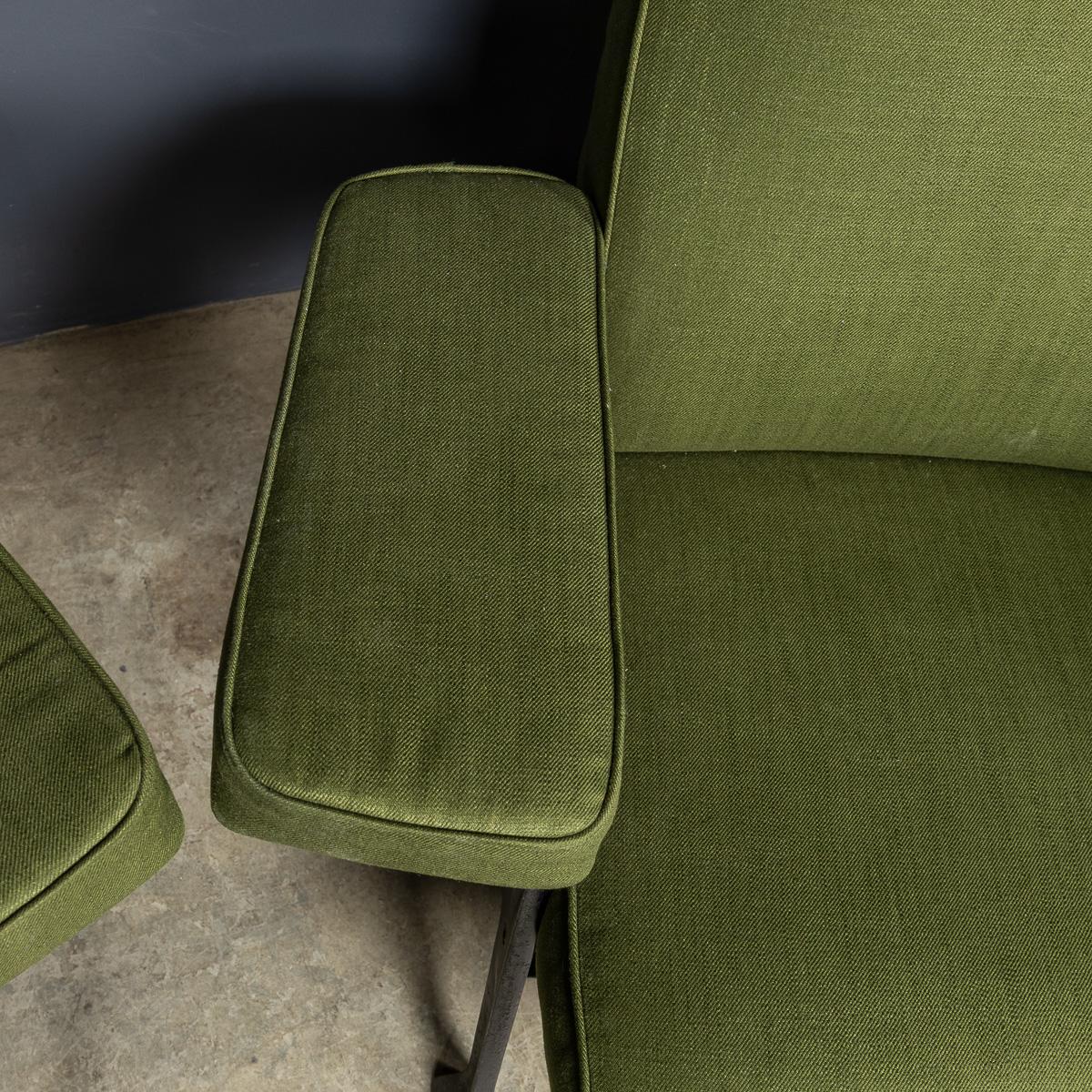 Paire de chaises longues italiennes du milieu du XXe siècle, Roberto Menghi c.1959 en vente 5