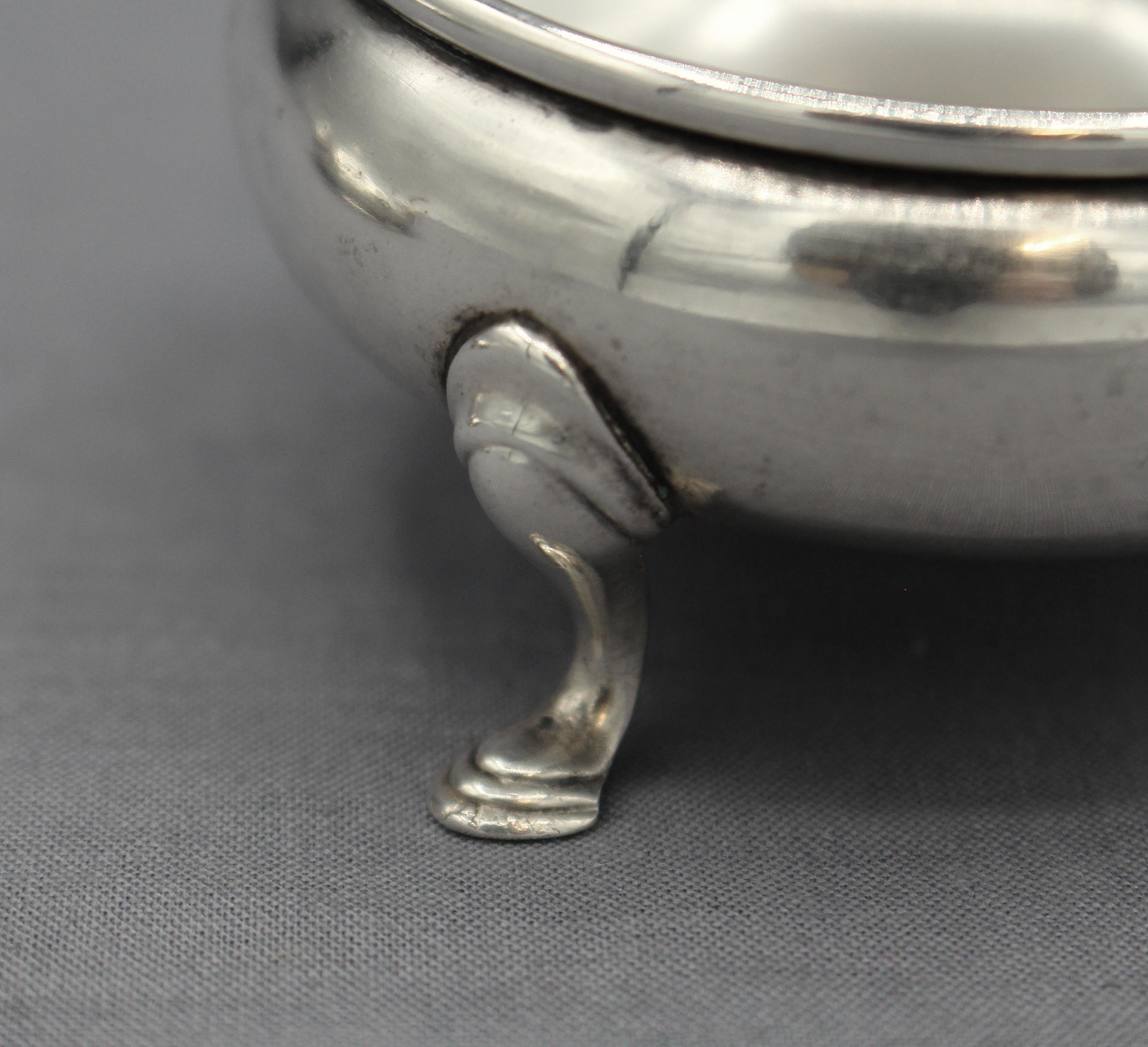 Mid-20th Century Pair of Open Master Salts by Ellmore Silver Company 3