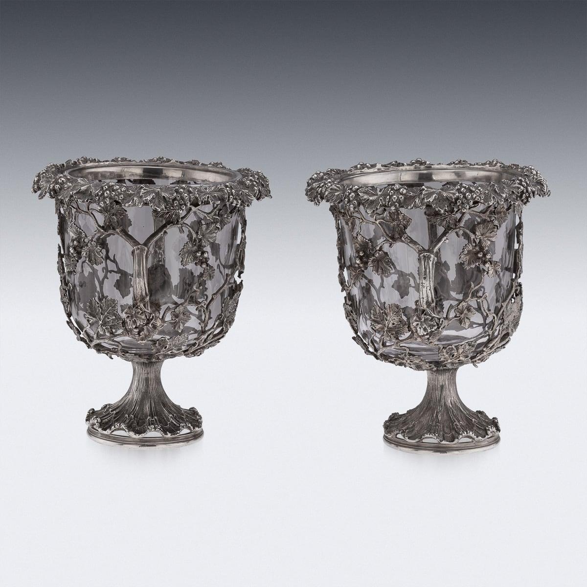 Pareja De Enfriadores De Vino De Plata Maciza Con Inserciones De Cristal De Mediados Del Siglo XX siglo XX