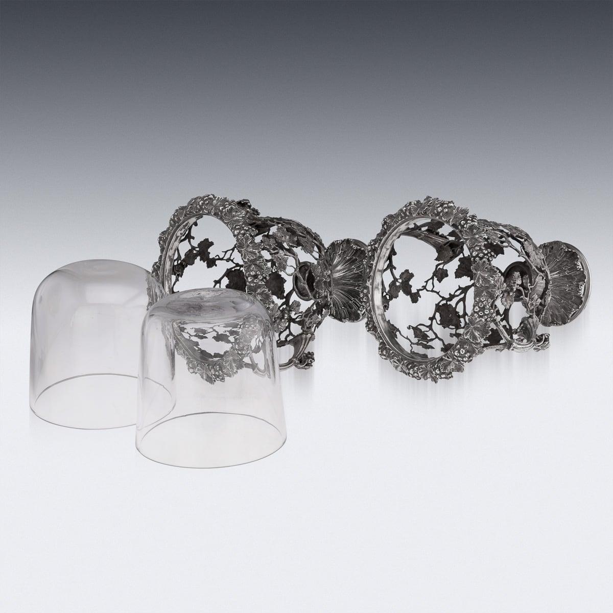 Pareja De Enfriadores De Vino De Plata Maciza Con Inserciones De Cristal De Mediados Del Siglo XX Silver