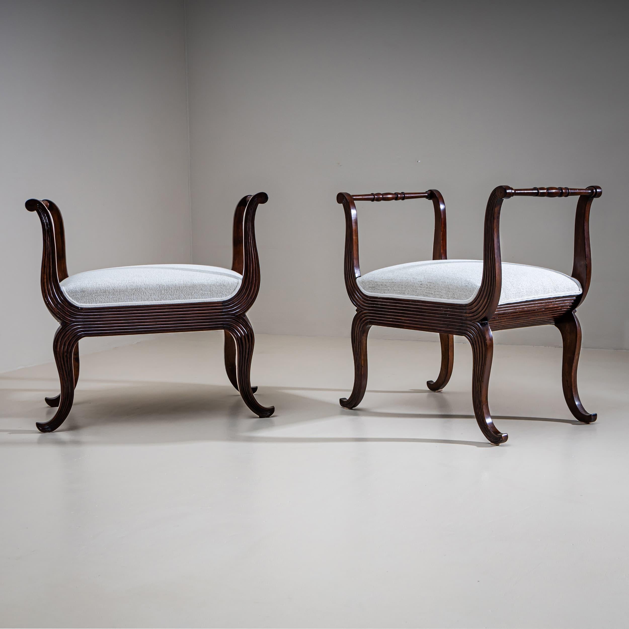 Italian Mid-20th Century Pair of Walnut Tabourets, Italy For Sale