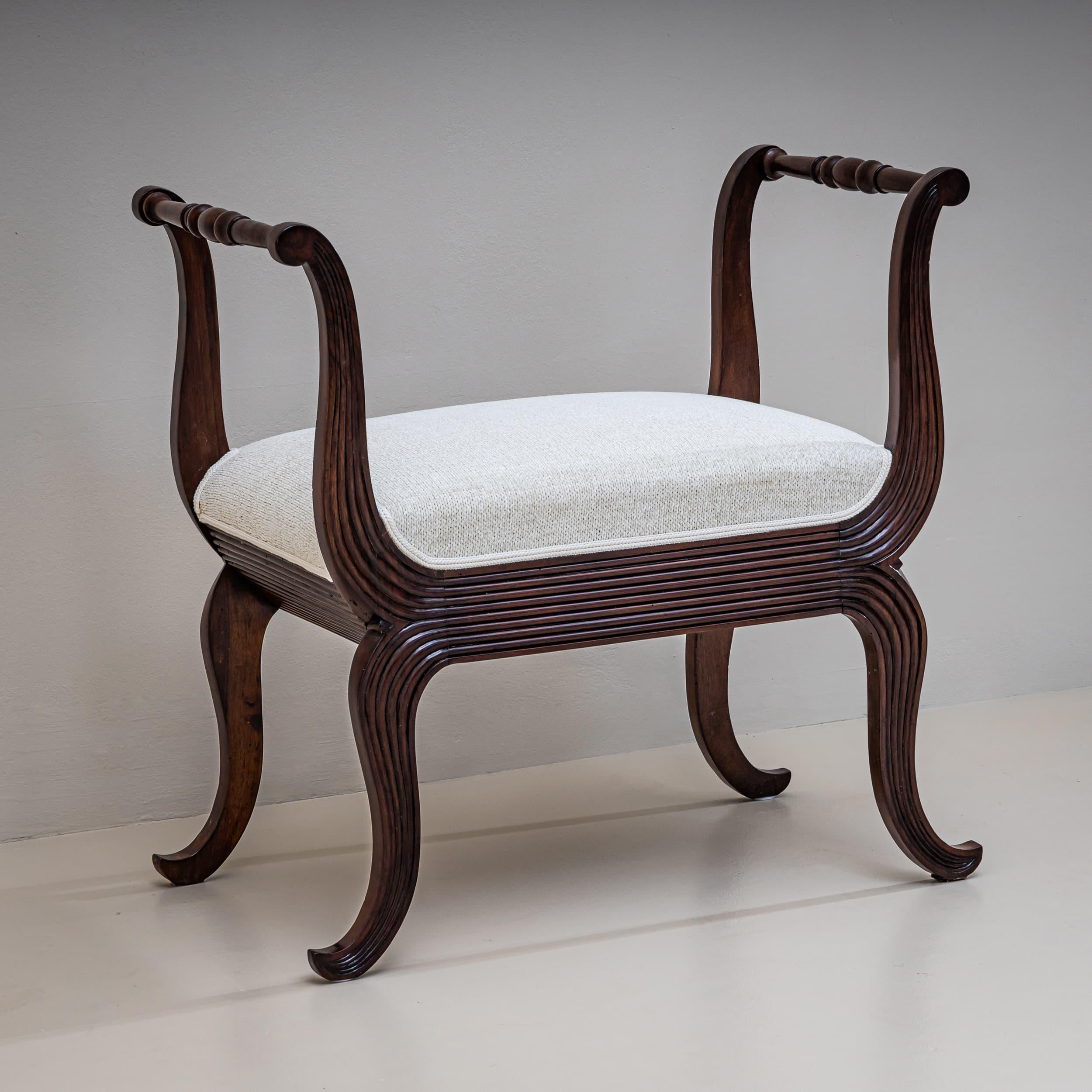 19th Century Mid-20th Century Pair of Walnut Tabourets, Italy For Sale