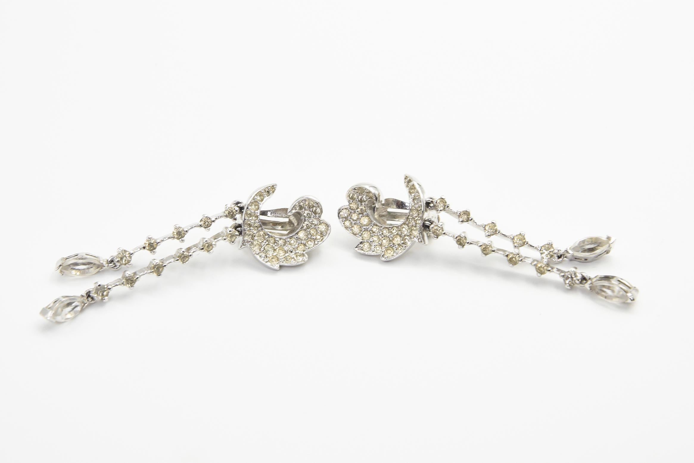 Mitte des 20. Jahrhunderts Panetta Faux Diamant-Kristall-Kristall-Clip-Ohrringe an zwei Ohrhängern für Damen oder Herren im Angebot