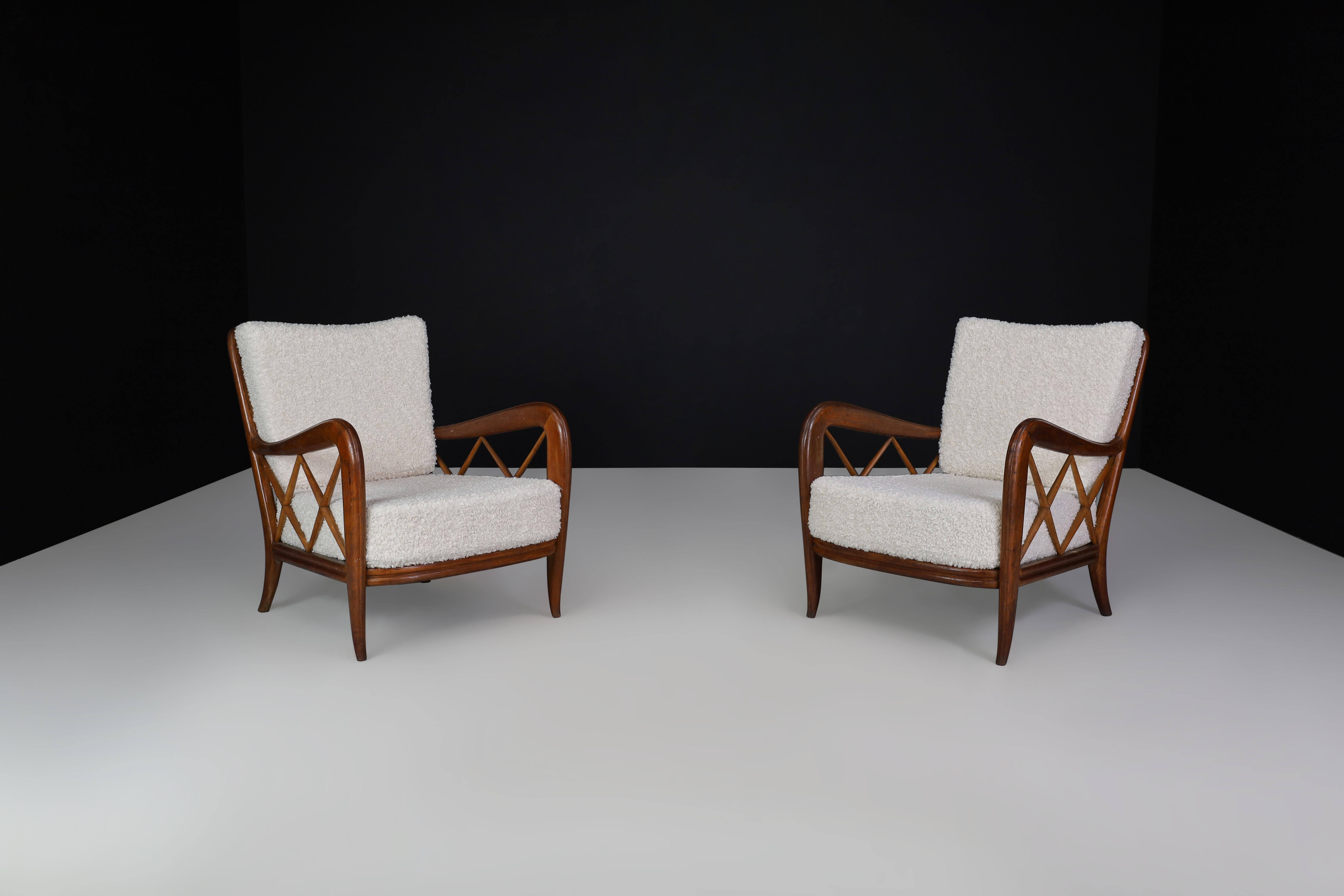 Mid-20th Century Paolo Buffa walnut and bouclé fabric armchairs Set/2 ...