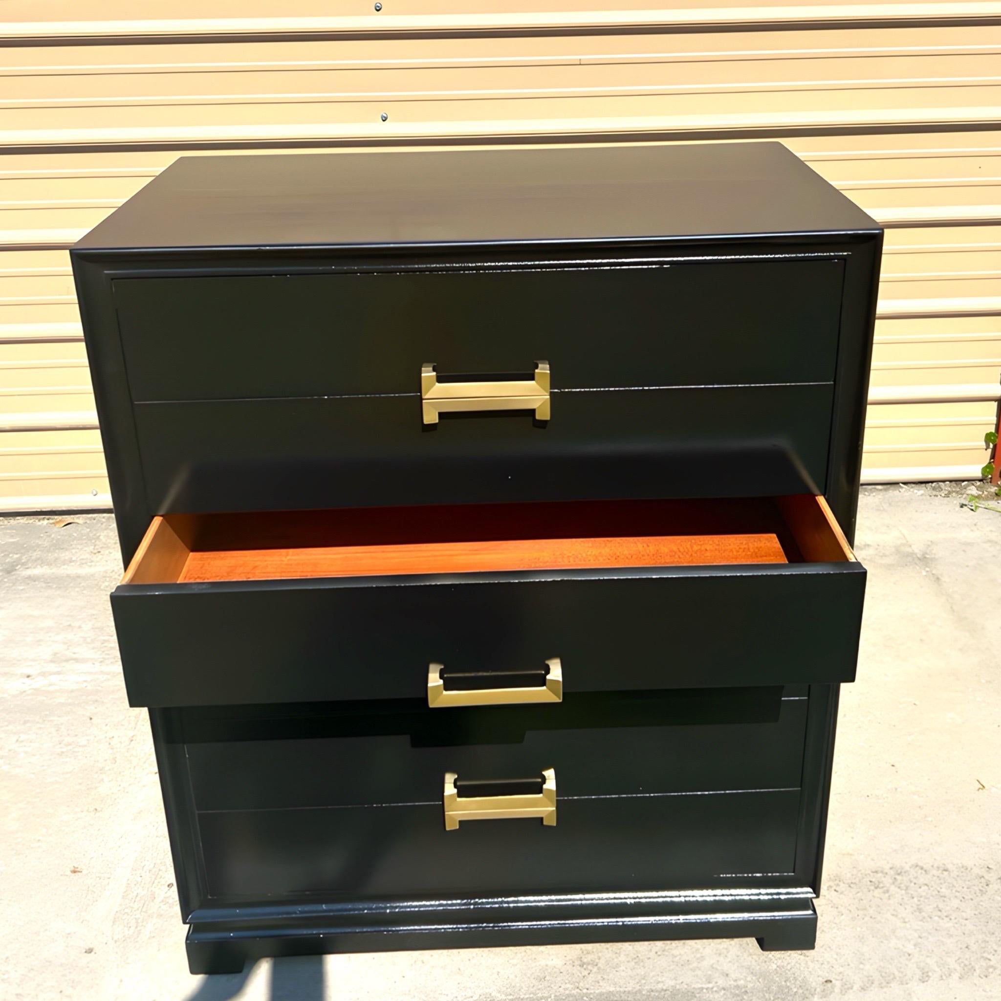 American Mid 20th-Century Paul Frankl Style Chest of Drawers For Sale