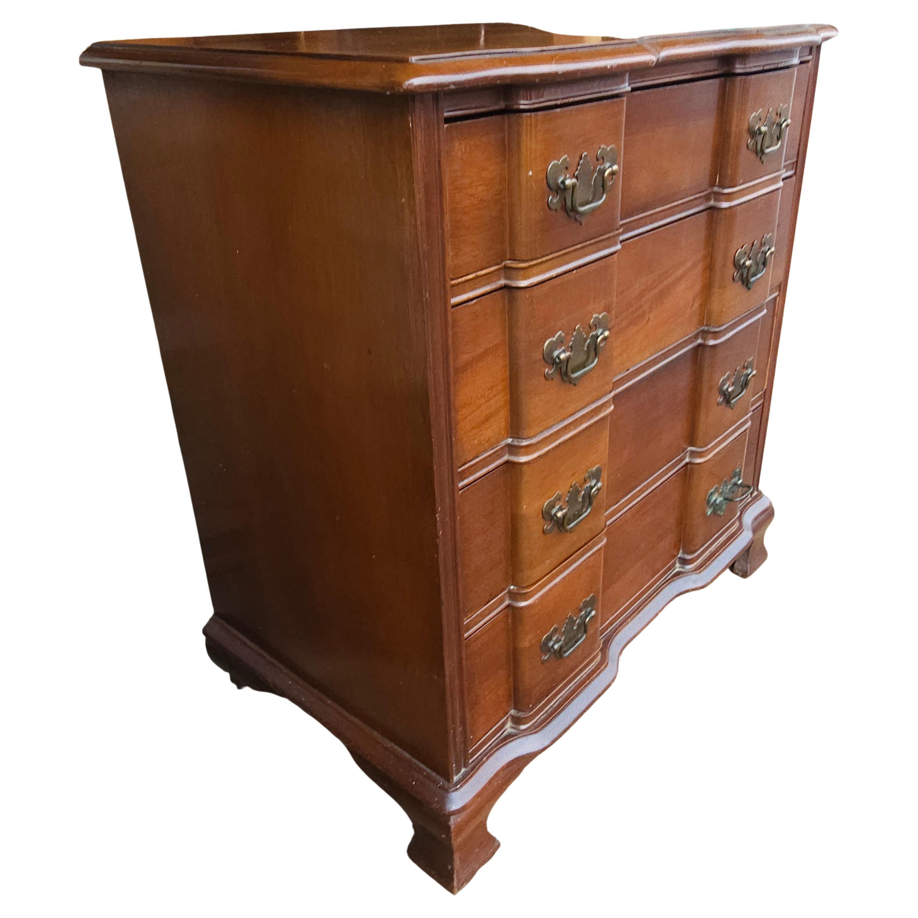 Mid 20th Century Permacraft Chippendale Block Front Mahogany Chest of Drawers For Sale 3