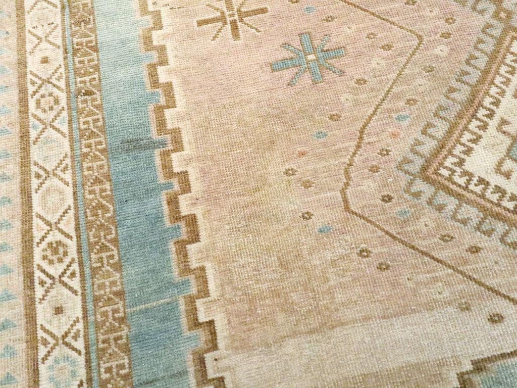 Persischer Afshar-Akzentteppich aus der Mitte des 20. (Stammeskunst) im Angebot