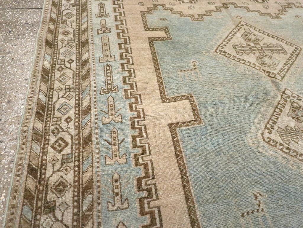 Tribale Mid-20th Century Persian Afshar Accent Rug in vendita