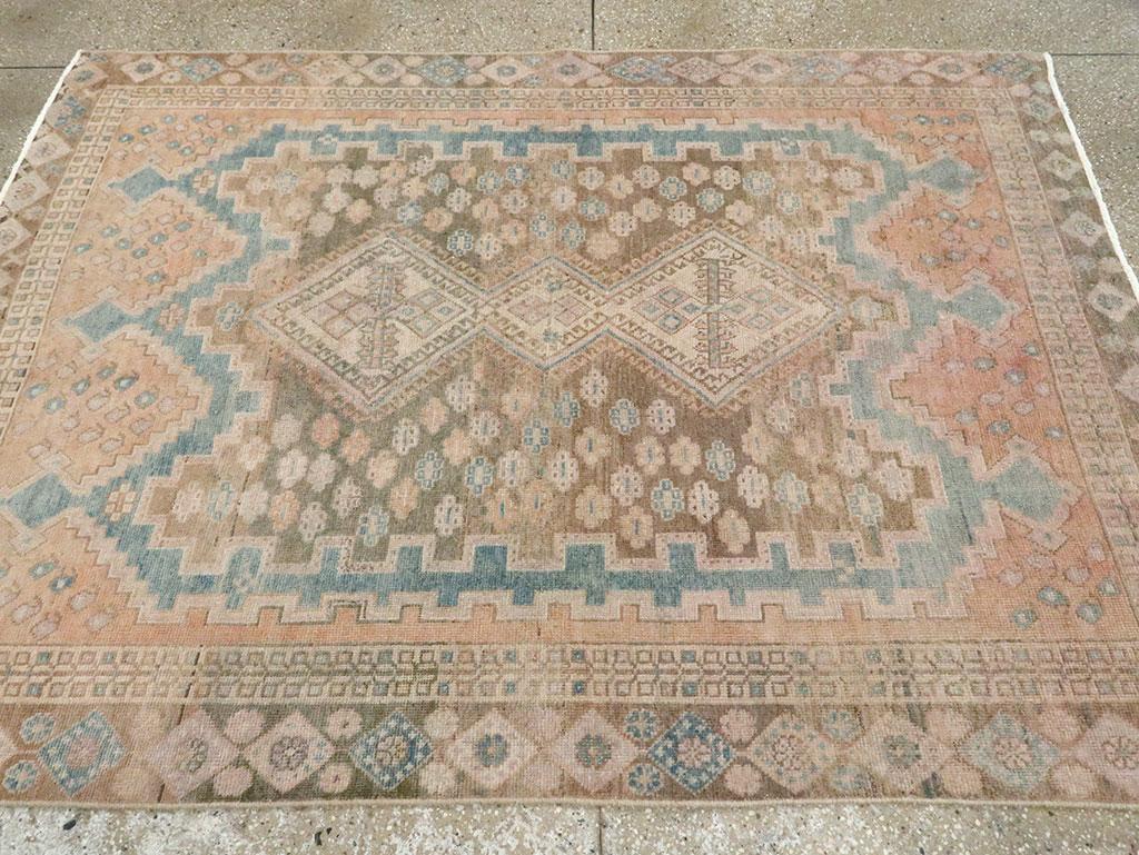 Perse Mid-20th Century Persian Afshar Accent Rug en vente