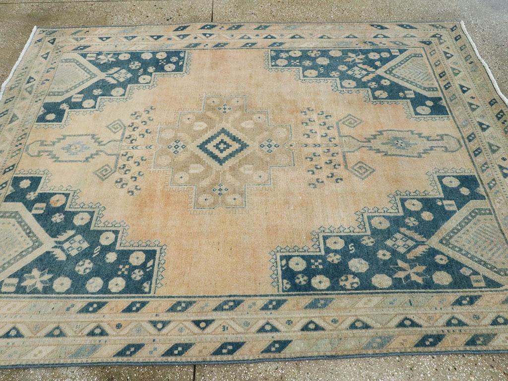 Persiano Mid-20th Century Persian Afshar Accent Rug in vendita