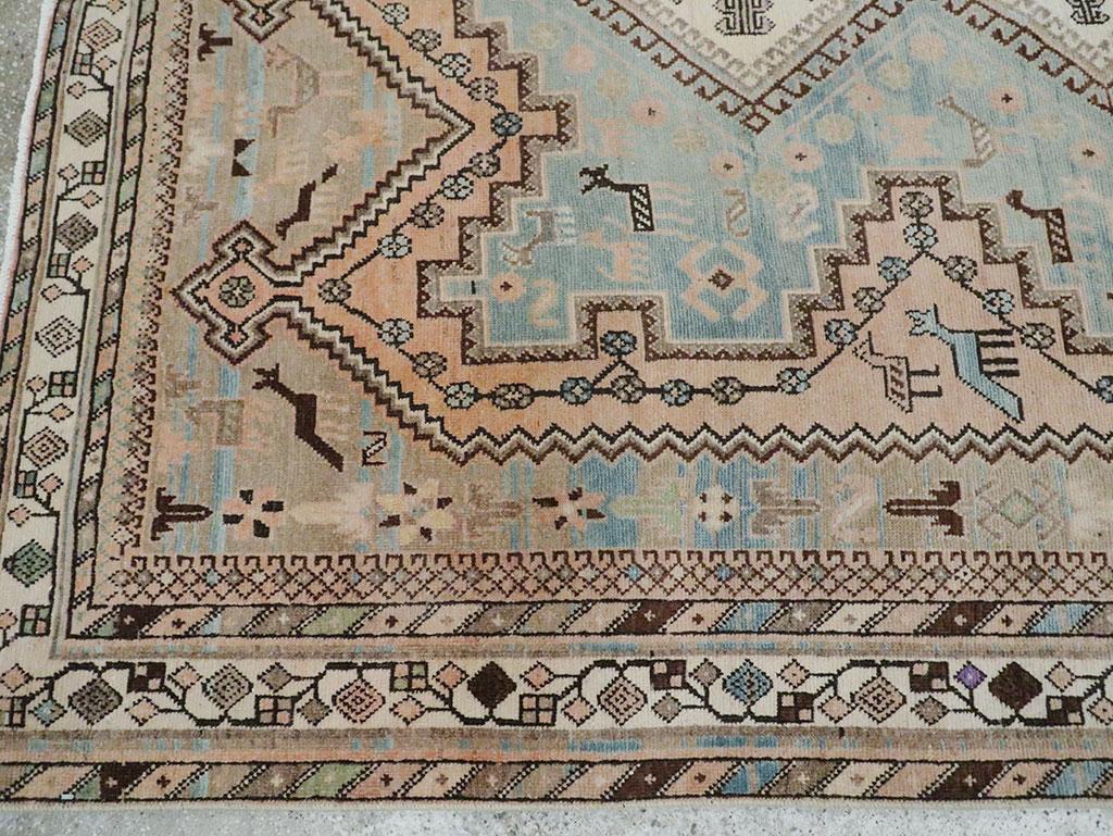 Annodato a mano Mid-20th Century Persian Afshar Accent Rug in vendita