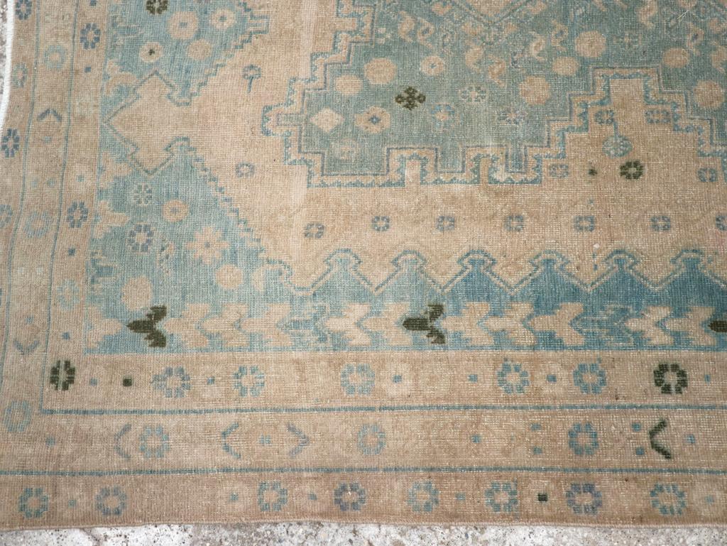 Mid-20th Century Persian Afshar Accent Rug (Handgeknüpft) im Angebot
