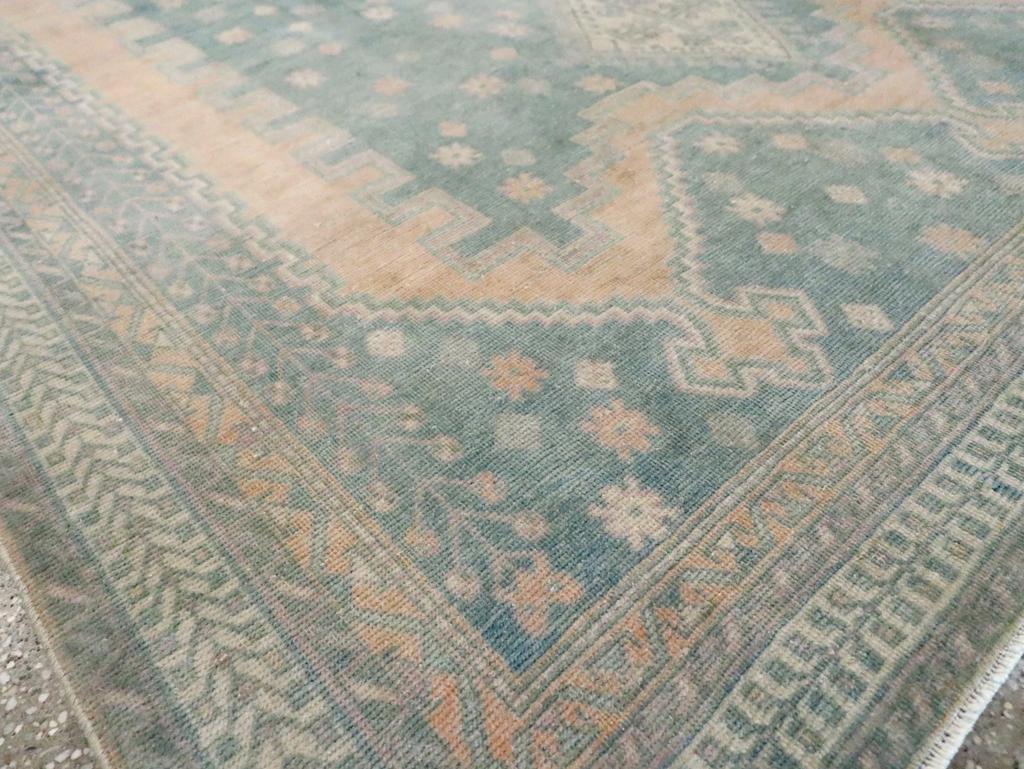 Mid-20th Century Persian Afshar Accent Rug en Excelente estado para la venta en New York, NY
