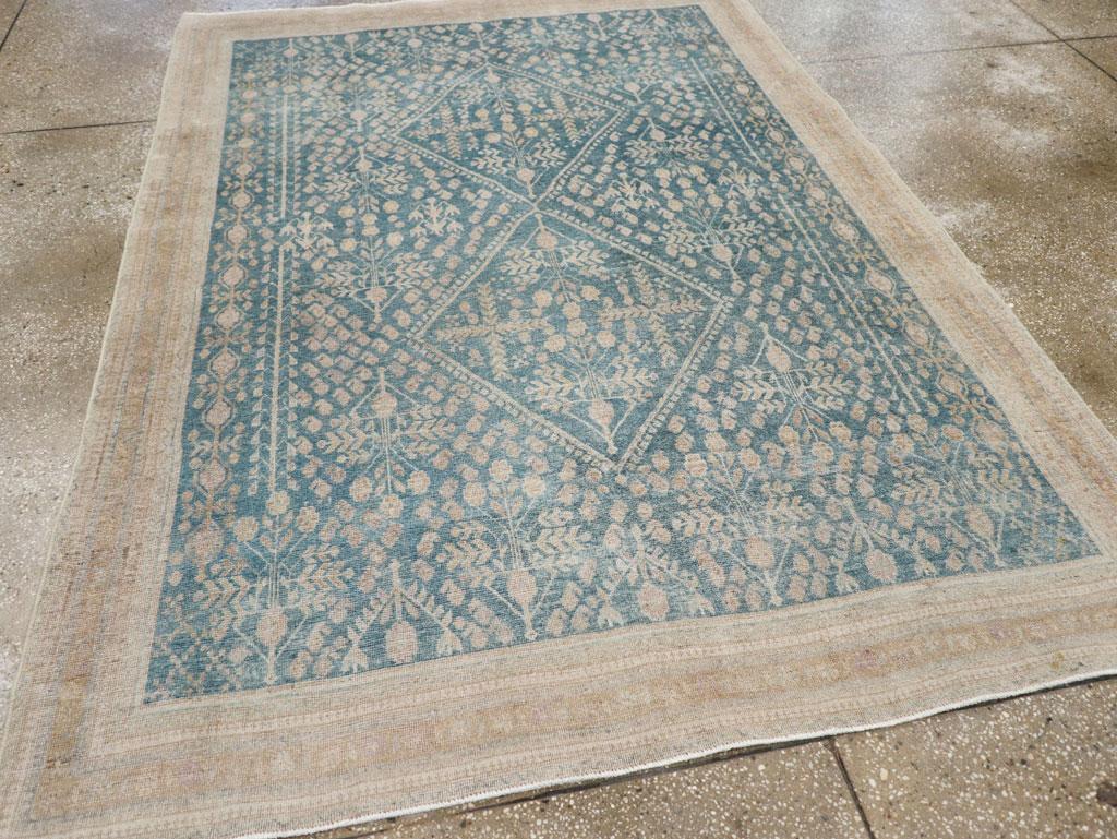 Alfombra de acento persa Afshar de mediados del siglo XX en Excelente estado para la venta en New York, NY