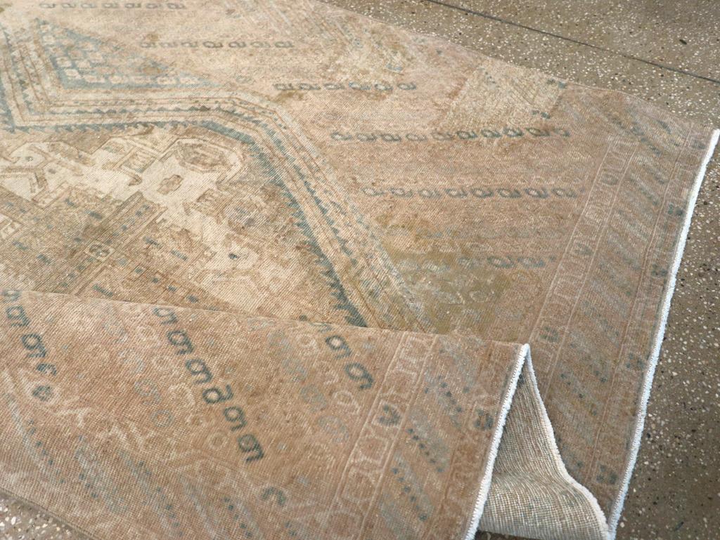 Alfombra de acento persa Afshar de mediados del siglo XX Lana en venta