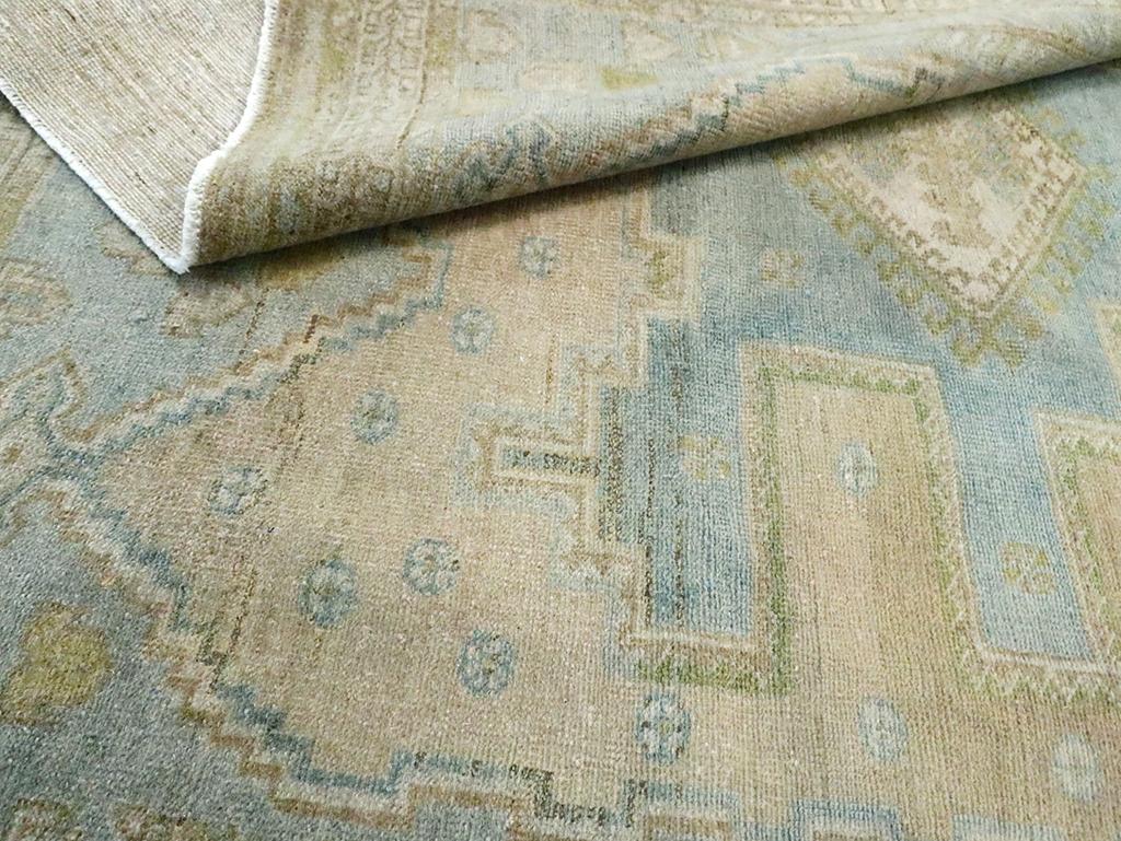 XX secolo Mid-20th Century Persian Afshar Accent Rug in vendita