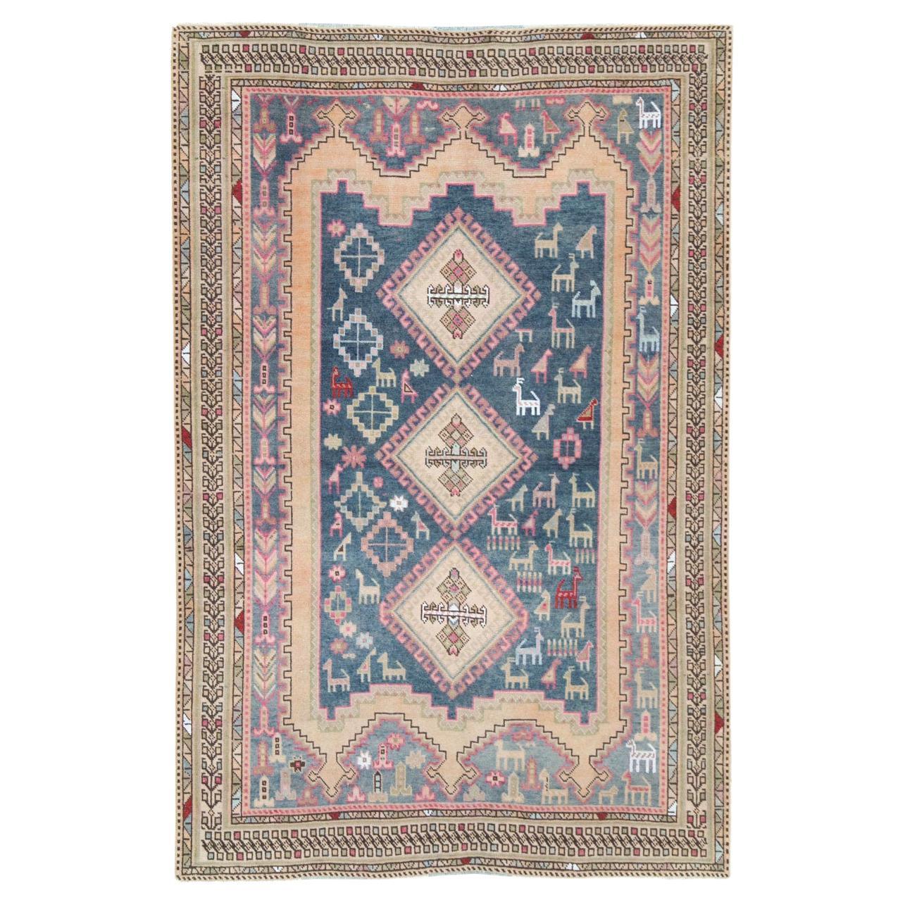 Mid-20th Century Persian Afshar Accent Rug in vendita