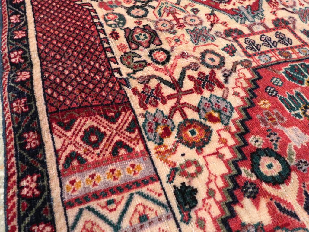 Alfombra persa Afshar de mediados del siglo XX Tribal en venta