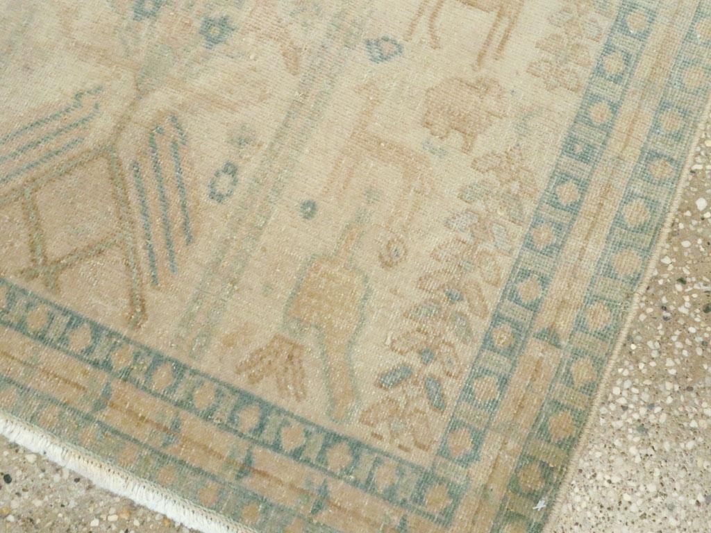 Persiano Tappeto da lancio persiano Afshar della metà del XX secolo in vendita