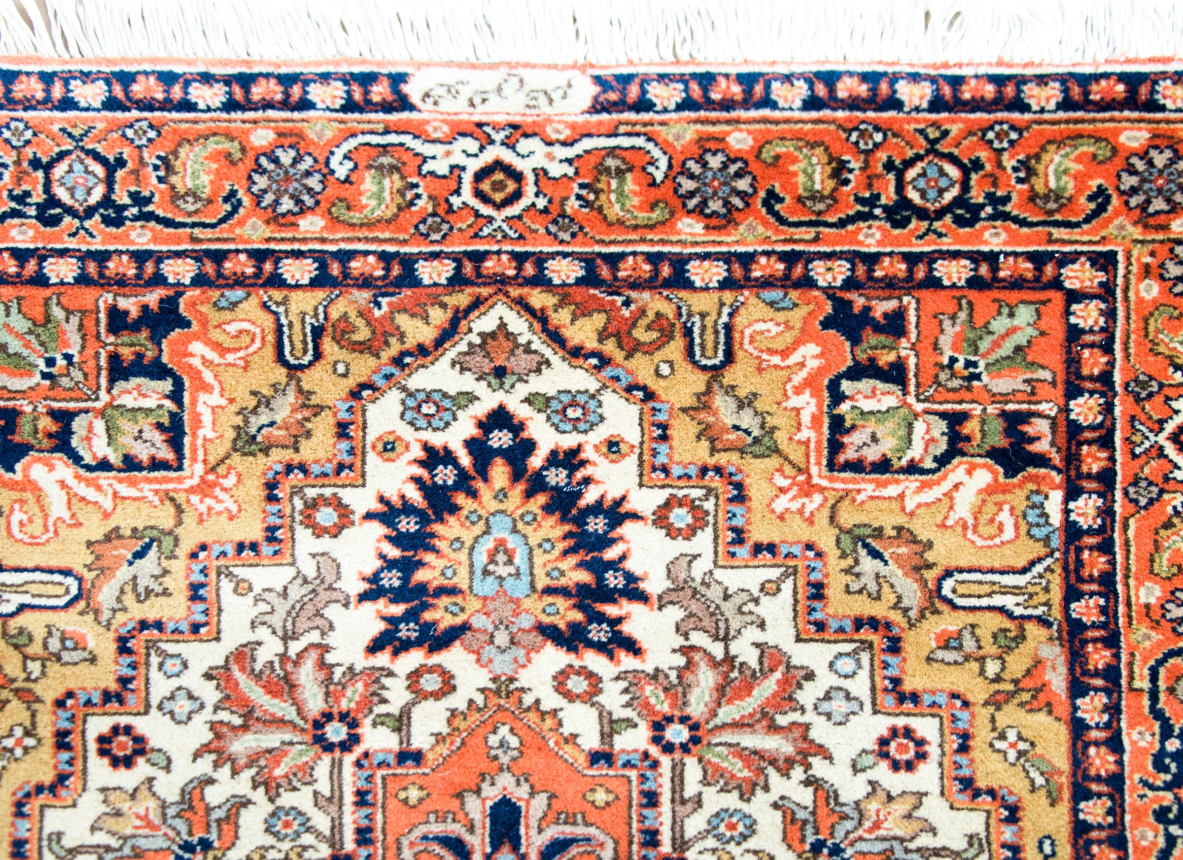 Mid-20th Century Persian Ardabil Rug In Good Condition For Sale In Chicago, IL