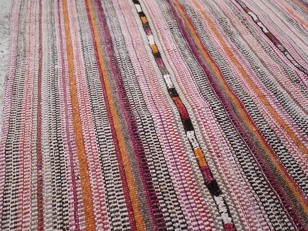 Persiano Tappeto persiano a trama piatta Rug & Kilim della metà del XX secolo in vendita