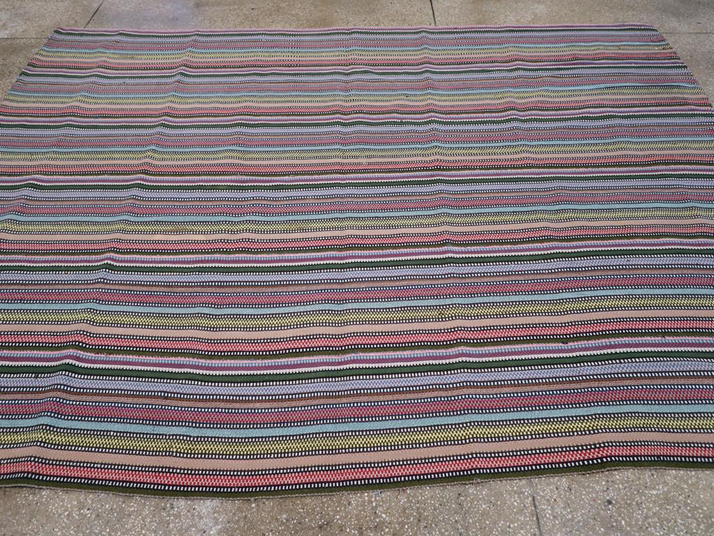Tessuto a mano Tappeto persiano a trama piatta Rug & Kilim della metà del XX secolo in vendita