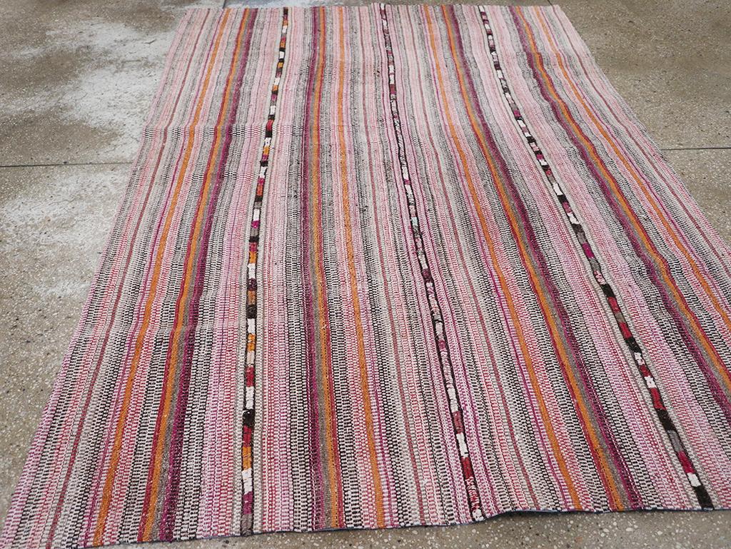 Lana Tappeto persiano a trama piatta Rug & Kilim della metà del XX secolo in vendita