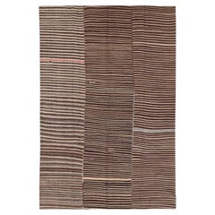 Persischer Flachgewebe-Kilim-Akzentteppich aus der Mitte des 20.